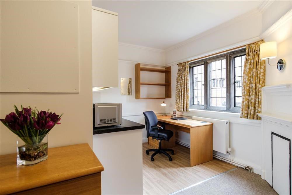 Westminster College Hotel เคมบริดจ์ ภายนอก รูปภาพ